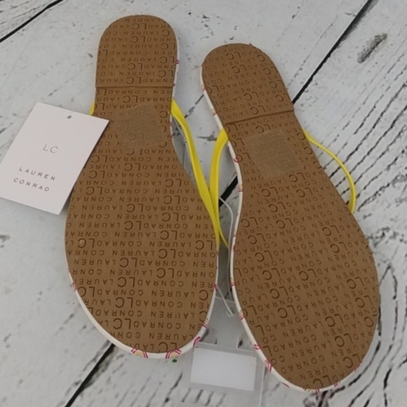 LC LAUREN CONRAD Flip Flop Sandals Rainbow Sizes 6 8 - Picture 7 of 8